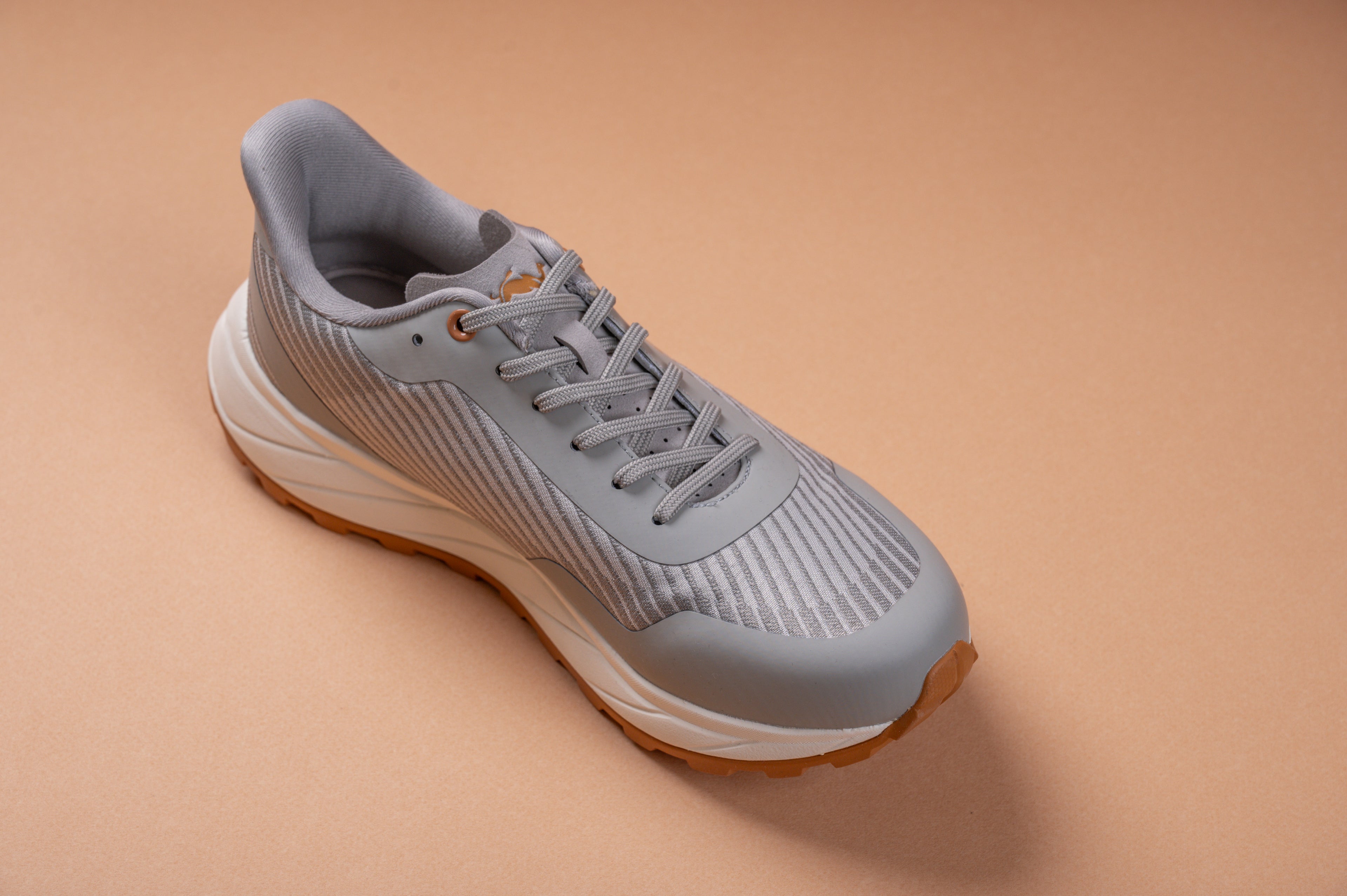 Um Qodeer (Gray)